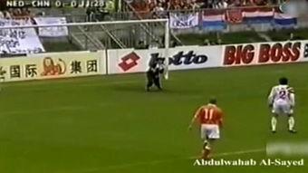 荷兰足球爆料视频大全最新,最新视频大全揭秘精彩瞬间与幕后故事  第2张